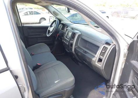 2015 Ram 1500 Express из США, поврежденный, VIN 1C6RR6FG6FS608758